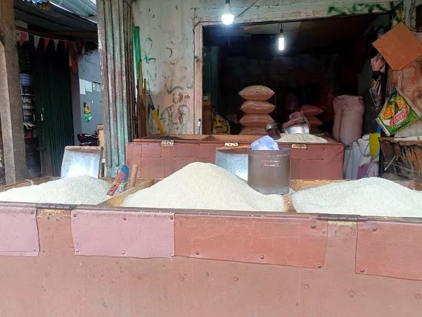 Harga Beras Premium Naik.
