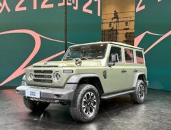 BAW 212, Perpaduan Desain Jeep Wrangler dan Ford Bronco