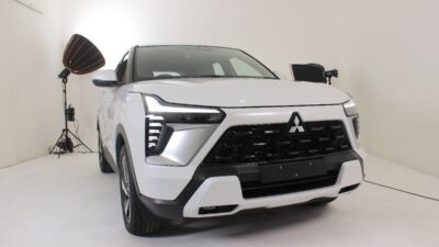 Mitsubishi XForce.