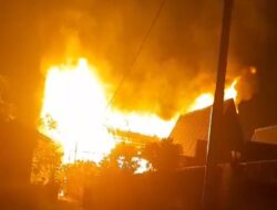 Rumah Dilalap Api di Gang Willys, Padang