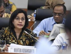 Utang Jatuh Tempo 2025 Capai Rp800 Triliun, Kata Sri Mulyani