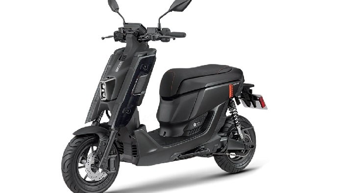 Motor listrik Yamaha EMF.