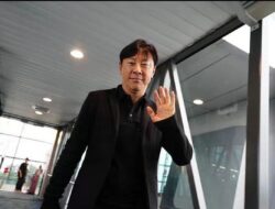 Jim Croque, Penyerang Ketangguhan yang Siap Menggebrak Liga 2 Belanda