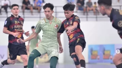 Blacksteel FC vs Halus FC berakhir imbang 1-1 di Liga Futsal Profesional 2024.