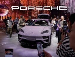 Transisi ke Listrik, Porsche Hentikan Produksi Boxster dan Cayman Bensin Mulai Tahun Depan