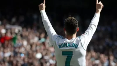 Cristiano Ronaldo, 1 dari 4 pesepakbola yang bikin onar setelah kalah di perebutan trofi Ballon dOr.