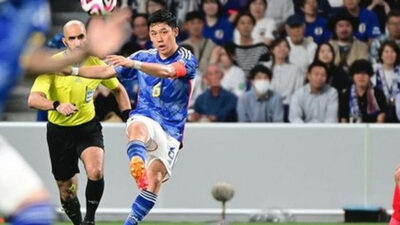 Wataru Endo, 1 dari 15 pemain Liga Champions yang main di babak ketiga Kualifikasi Piala Dunia 2026 zona Asia.