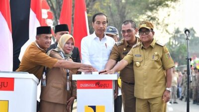 Presiden Jokowi Resmikan Infrastuktur.