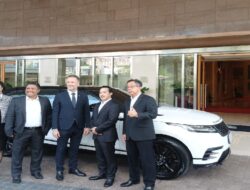 Perkenalkan Layanan Baru di Raffles Jakarta, Range Rover untuk Pengalaman Perjalanan Mewah
