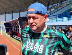 Pelatih Persib, Gim Internal Fokus pada Pemulihan Fisik dan Ritme Bermain