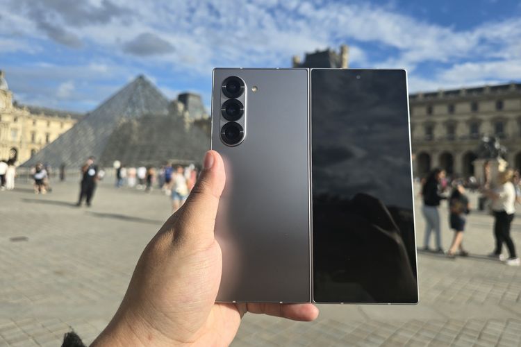 Samsung Galaxy Z Fold 6