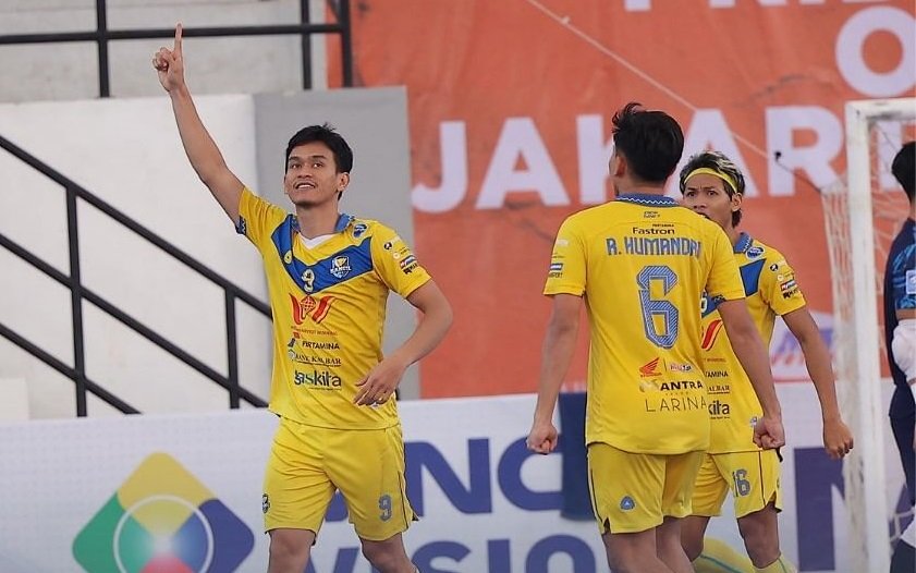 Kancil WHW menang telak 6-3 atas Cosmo JNE FC