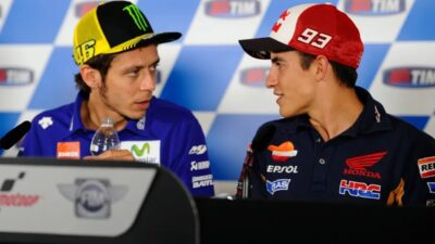 Marc Marquez dan Valentino Rossi.