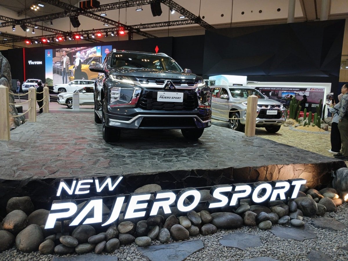 Mitsubishi Pajero Sport.