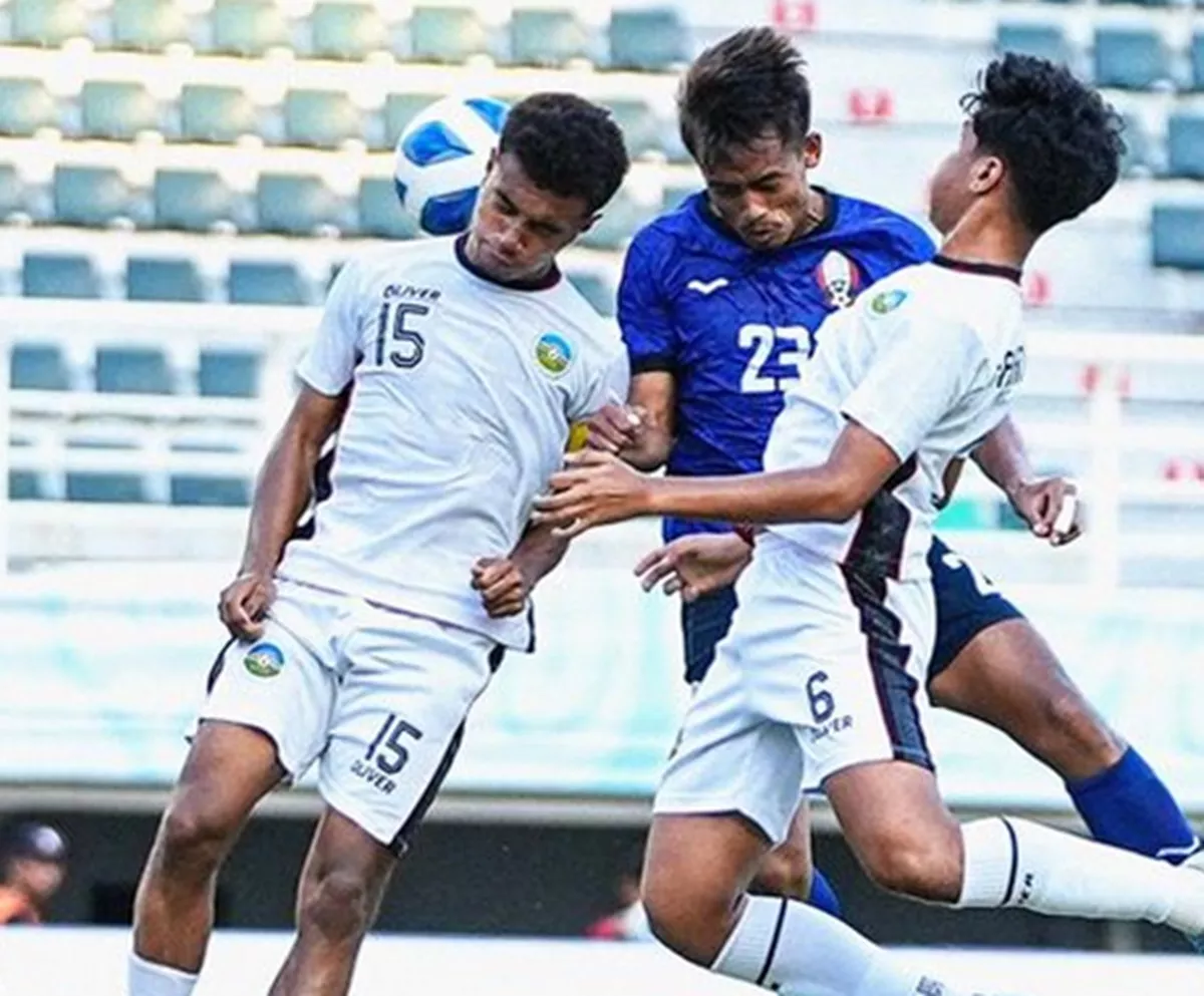 Para pemain Timnas Kamboja U-19.