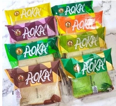 Menkop Teten Soal Heboh Roti Aoka.