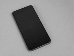 Langkah-langkah Memperbaiki HP Xiaomi yang Sering Mati