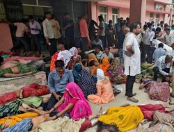 Korban Tewas dalam Desak-desakan Tragis di Festival Hindu Uttar Pradesh