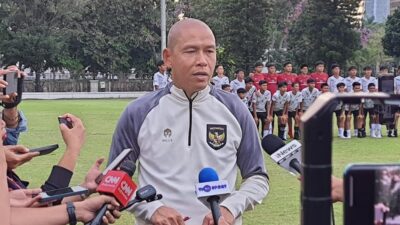Pelatih Timnas Indonesia U-16, Nova Arianto.