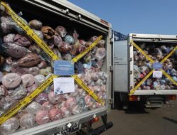 Mendag, 20.000 Roll Tekstil Tanpa Dokumen Impor Diamankan