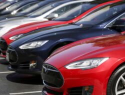 Kecelakaan Tesla Model S di Seattle, Pengemudi Ditangkap, Teknologi Otonom Terlibat