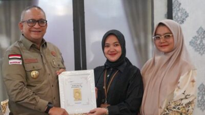 Perayaan HJK Padang ke-355, Galeri 24 Serahkan Emas untuk Pemko