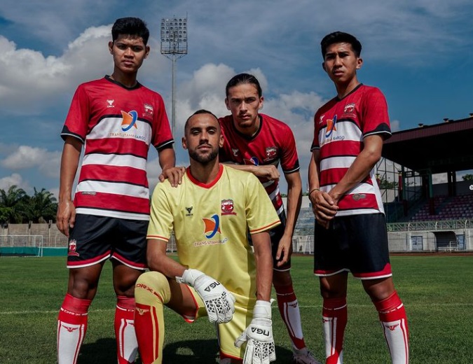 Madura United siap hadapi Malut United di Liga 1 2024-2025.