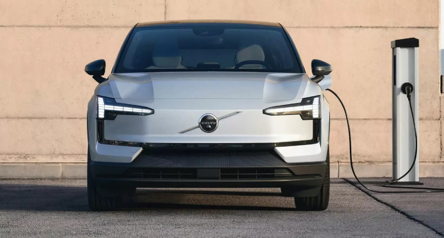 Insentif dipangkas, penjualan mobil listrik di Eropa anjlok sebabkan kepanikan produsen.