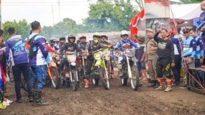 Ratusan Penggemar Trail Ikuti Event di Padang