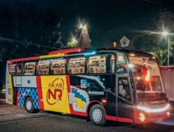 Dua Bus Baru PO Akas NR Menggunakan Sasis Hino RM 280 ABS dan Bodi Jetbus 5 SHD