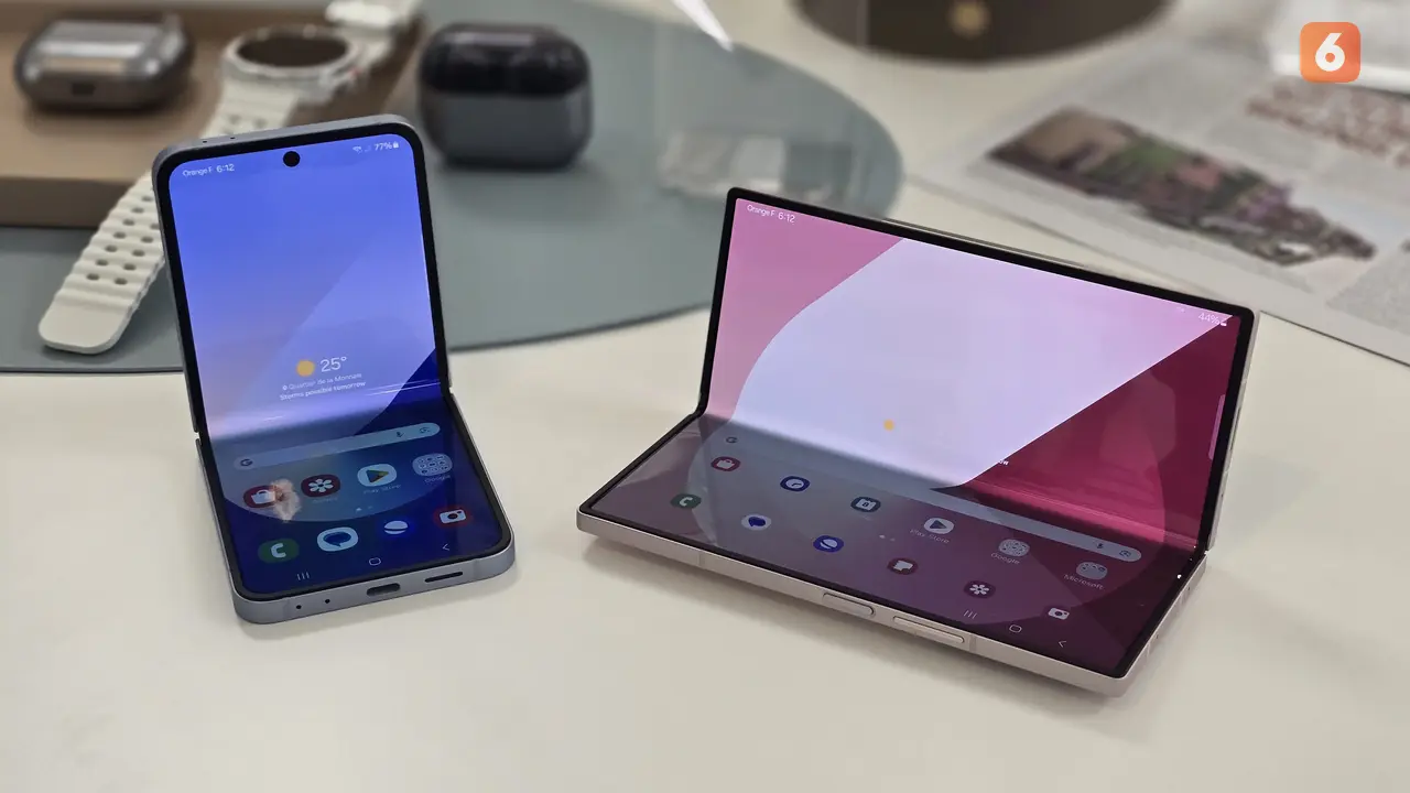 Galaxy Z Fold 6 dan Galaxy Z Flip 6 yang baru diluncurkan di Samsung Unpacked 2024 di Paris, Prancis.
