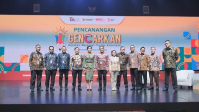 PT Pegadaian meraih penghargaan Program Literasi Finansial Terbaik pada Financial Literacy Awards 2024 dari OJK.