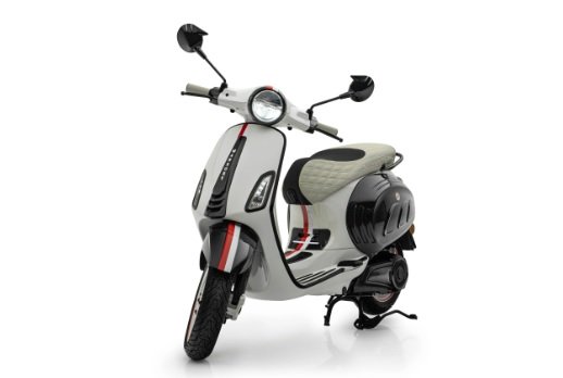 Cuma ada 99 unit di dunia, Vespa Elettrica ini dibanderol Rp679 juta.