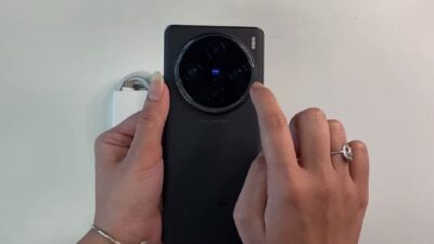 Vivo X100 Pro Hadir di Indonesia dengan Layar AMOLED dan Kamera ZEISS