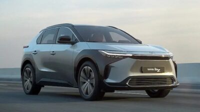 5 warna cat mobil terbaik dengan perawatan mudah.