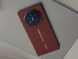 Huawei Mate XT Diluncurkan, Ponsel Lipat Tiga Pertama dengan Teknologi Canggih