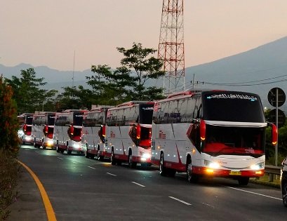 PO MTrans boyong 26 bus baru dari karoseri Tentrem