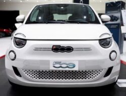 Stellantis Setop Produksi Fiat 500 Selama 4 Minggu Akibat Permintaan Melemah
