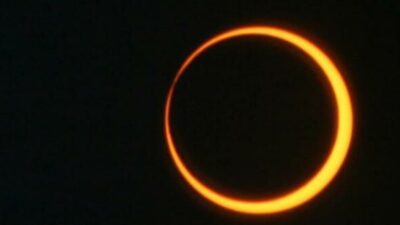 Bulan di Apogee, Gerhana Matahari Cincin Hadir dengan Cincin Api Menawan