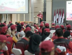 Kontingen Sumbar Dilepas, Targetkan Prestasi di PON Aceh-Sumut