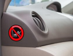 Bahaya Airbag dan Sabuk Pengaman bagi Anak Kecil
