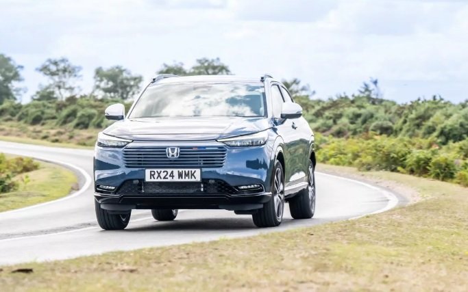 Honda HR-V hybrid 2025 segera meluncur, intip spesifikasinya.