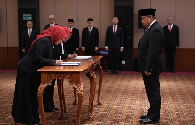 Perry Warjiyo lantik 2 pejabat BI
