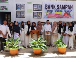 Wako Ahmadi Zubir Resmikan Rumah Tahfizd dan Bank Sampah SMA 1 Sungai Penuh