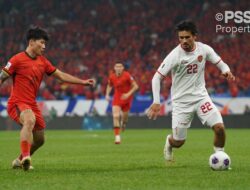Timnas China Tantang Bahrain Tanpa Xie Wenneng yang Absen Akibat Kartu Kuning