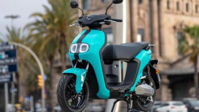 Dyonisius Beti, Motor Listrik Yamaha Sudah Siap, Namun Harganya Masih Terlalu Tinggi