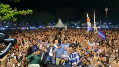 Antusiasme Masyarakat Tanah Datar Dalam Konser Mahyeldi-Vasko