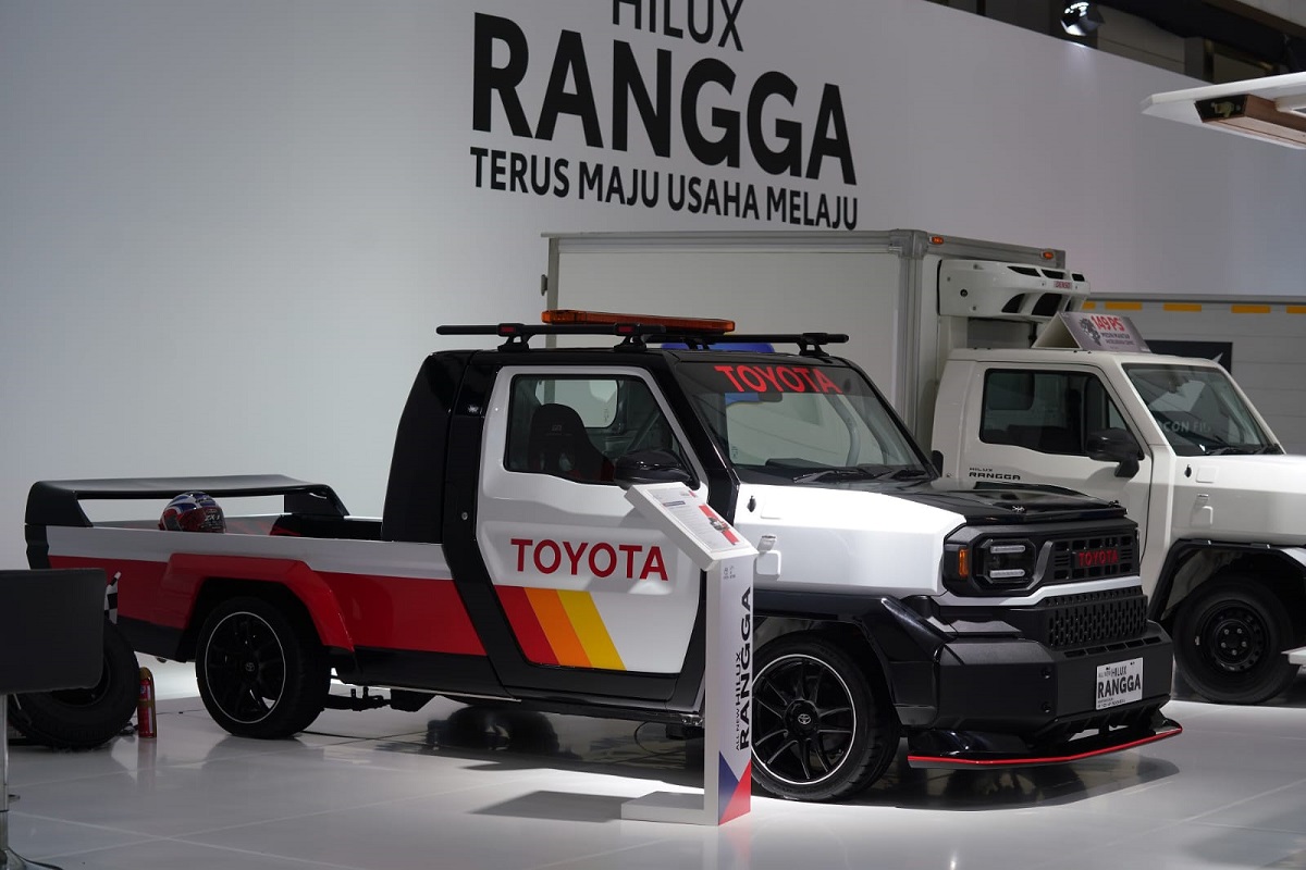 Kata Toyota soal Hilux Rangga masih diimpor dari Thailand hingga wacana hybrid.