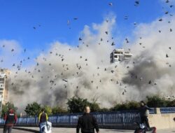 Biden dan Harris Diberi Laporan Sebelum Serangan Israel ke Iran