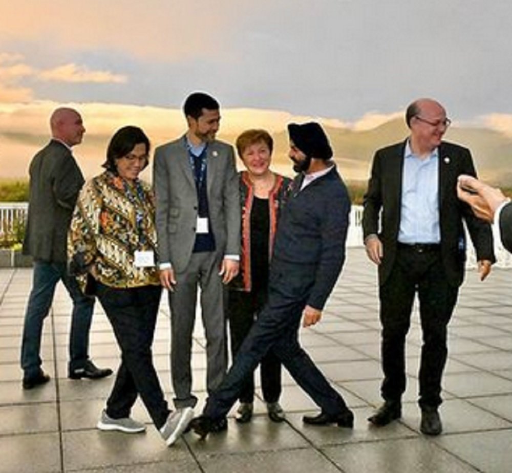 Sri Mulyani pose bareng bos Bank Dunia hingga IMF